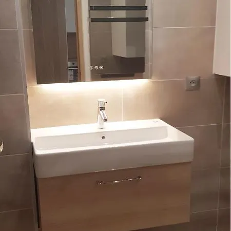 Vieil Αντίμπ